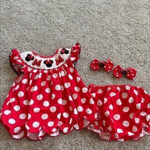 3T SMOCKED FLAMINGO MINNIE OUTFIT